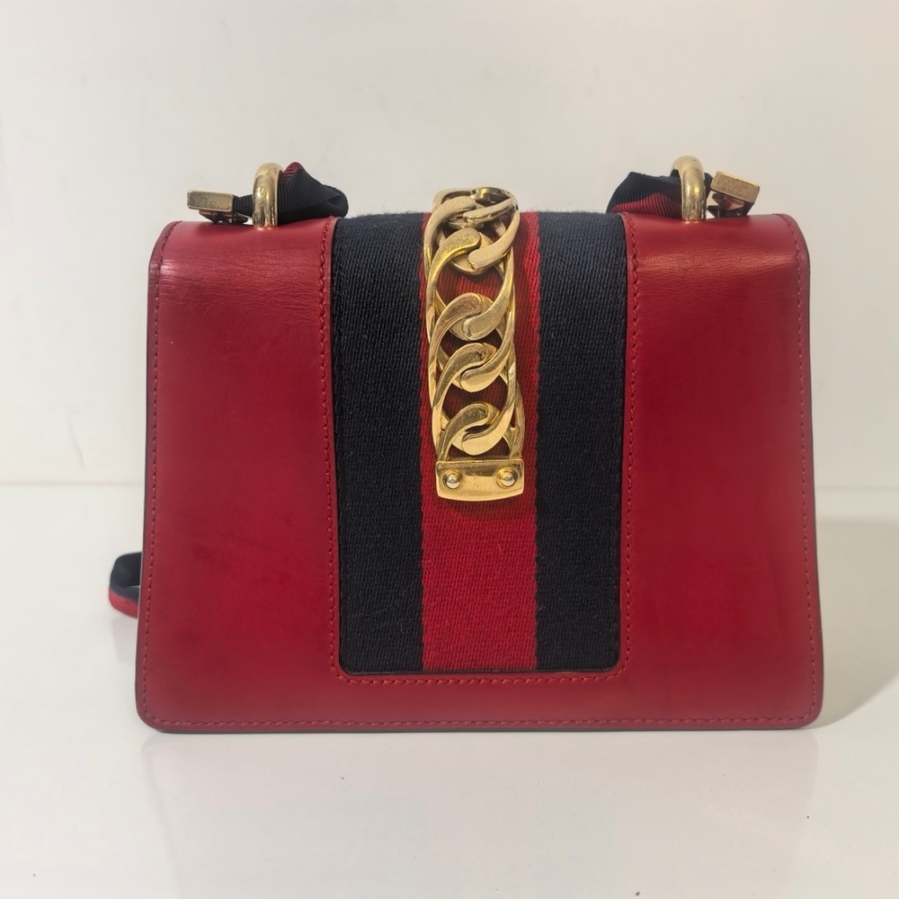 Gucci Red Leather Crossbody with Gold Chain and Black Stripe - Picture 3 of 9